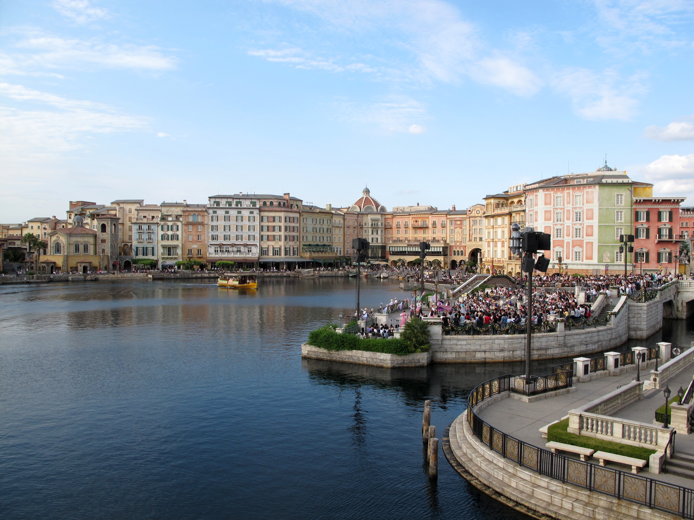 Mediterranean Harbor fortress and galleon at Tokyo DisneySea, home of Fortress Explorations